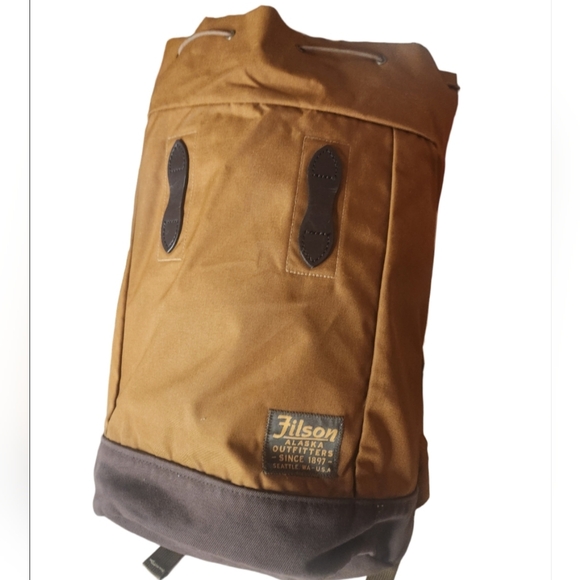 Filson Day Pack Backpack In Whiskey - Picture 3 of 12